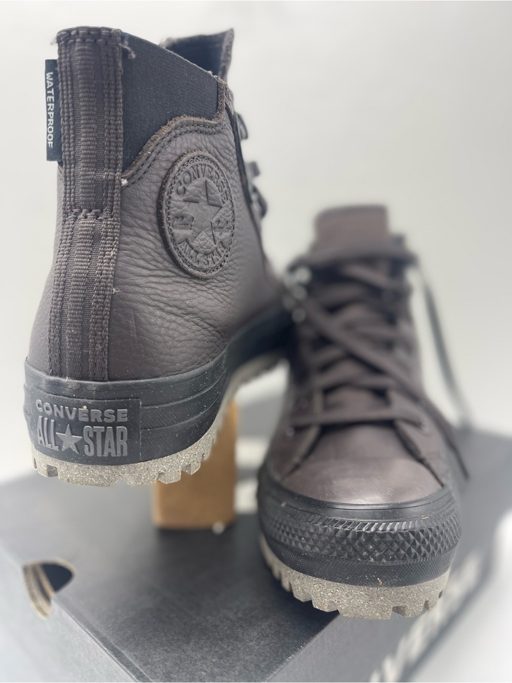 Converse WMNS CTAS CITY TREK WP HI COFFEE NUT/BLACK/SHARKSKIN Boots Cold Weather - Picture 6 of 15